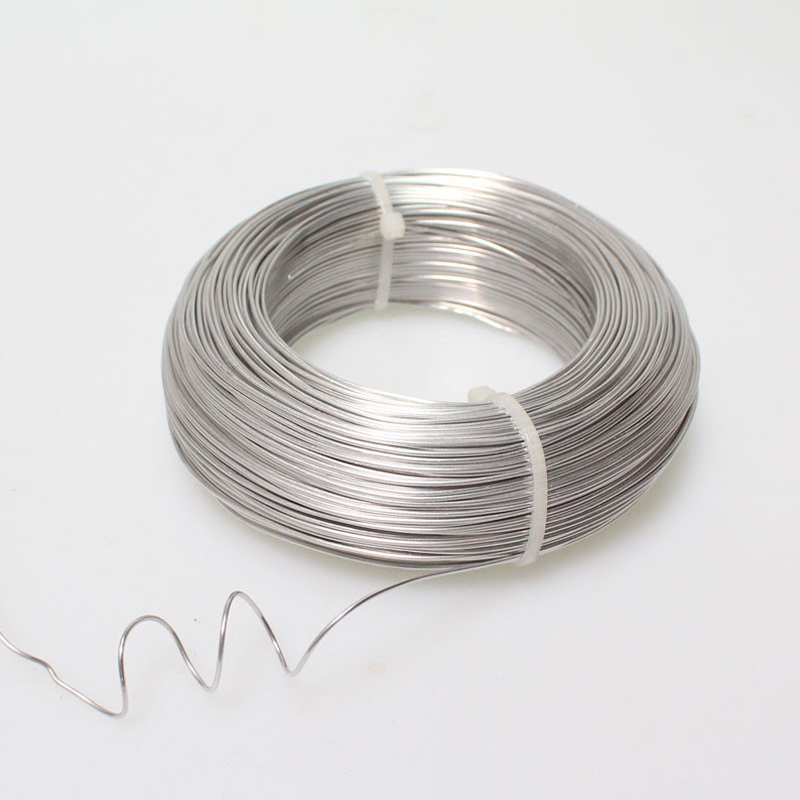 經(jīng)常有粉絲問，你們只是做實(shí)心棒材嗎？